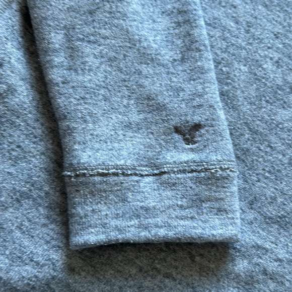 Host pick! 🎉 American Eagle sweater L - Picture 5 of 6